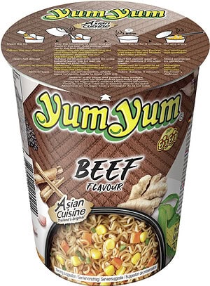 YumYum Instant Noodles Cup Rind 12 x 70 g (840 g)